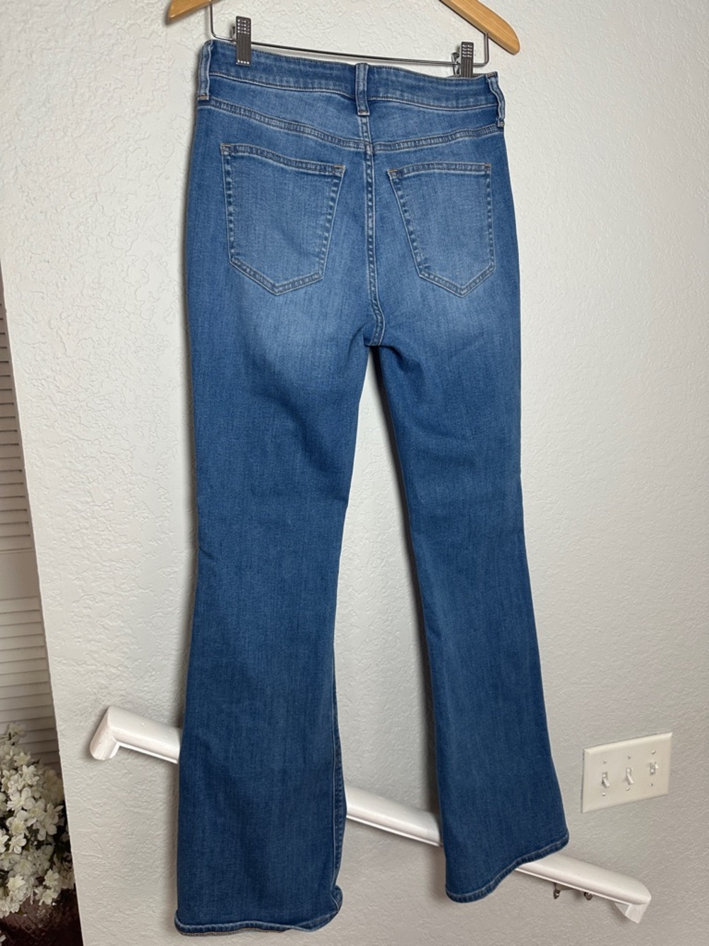 J.Crew Skinny Flare Jeans Timeless Chic Classic Minimalist Preppy Size 28 BW150 - Picture 4 of 10